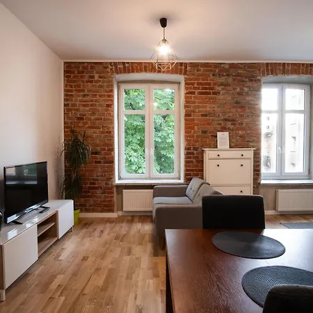 Dream Aparts - Z Parkingiem W Centrum Apartmán *