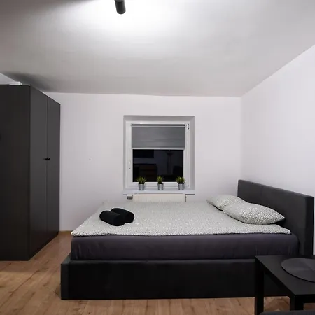 Dream Aparts - Z Parkingiem W Centrum Apartmán